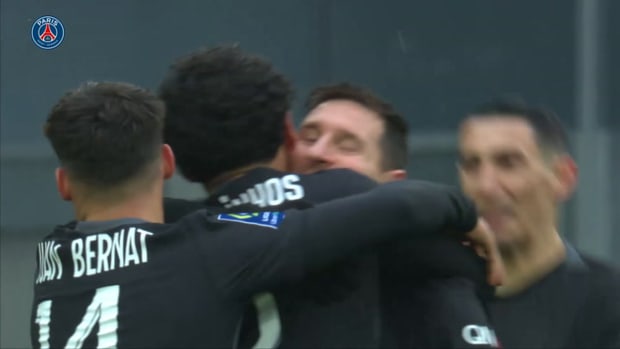 Lionel Messi's three assists vs Saint-Etienne